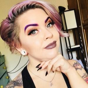 Meet your Posher, Kris